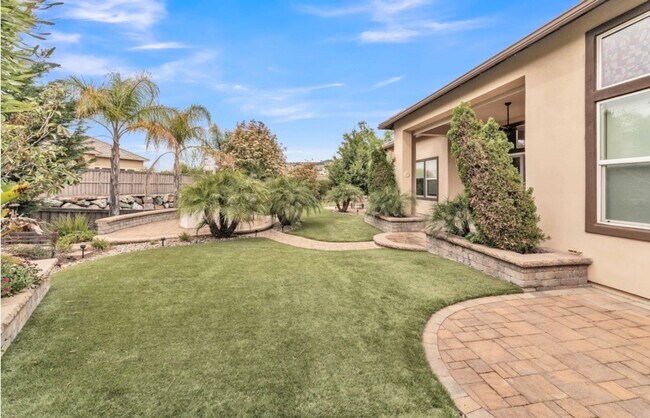 Building Photo - 612 Idlewood Pl