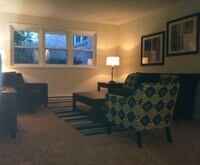 Building Photo - Trowbridge House Apartments