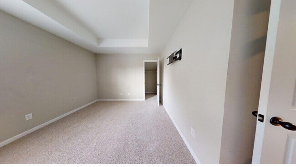 3rd bedroom - 2101 Forrest Cv