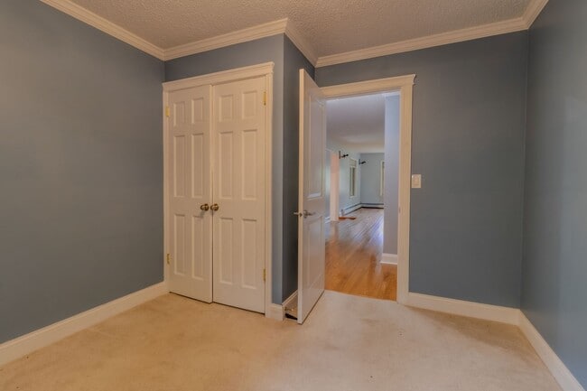Building Photo - Live Large – Gorgeous Home with 4 Beds, 3 ...