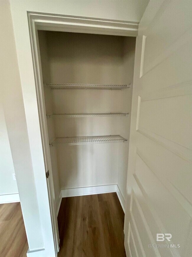 Building Photo - 8708 Sea Star Cir