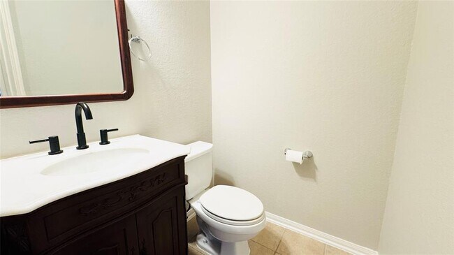Building Photo - 3218 Oak Cliff Ln