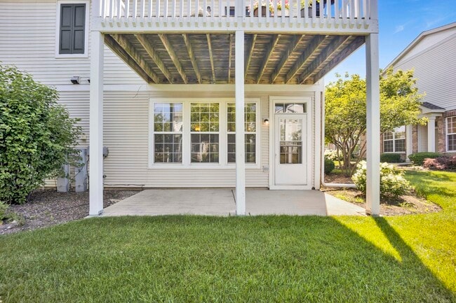 Building Photo - 1574 Millbrook Dr
