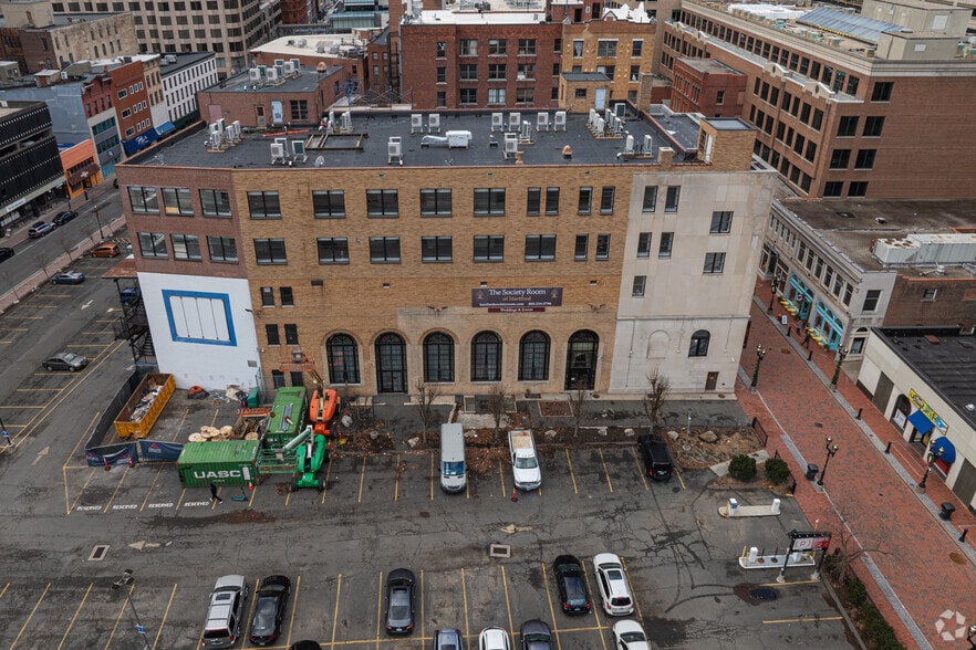 Building Photo - The Society Apartments