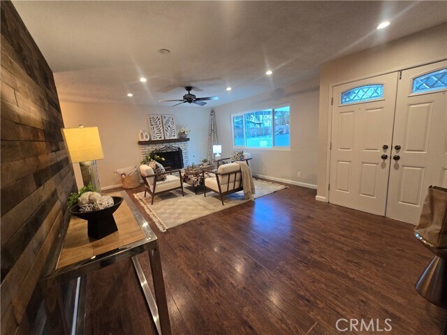 Building Photo - 607 Sixth St