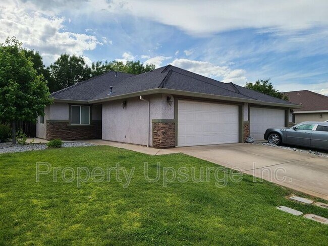 Building Photo - 3720 Silvario Ct