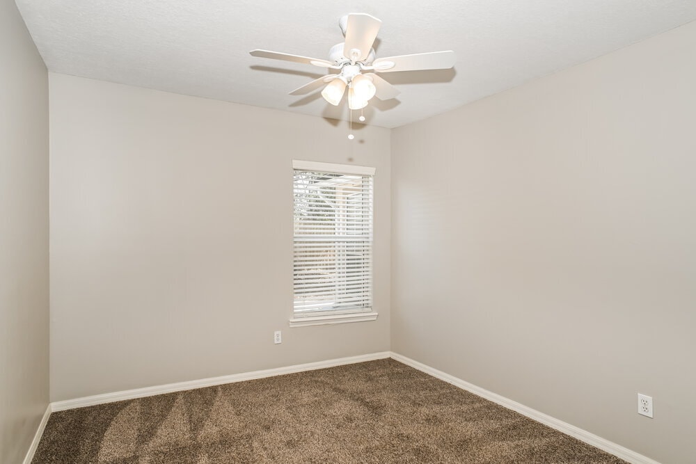 Building Photo - 172 Afton Ln