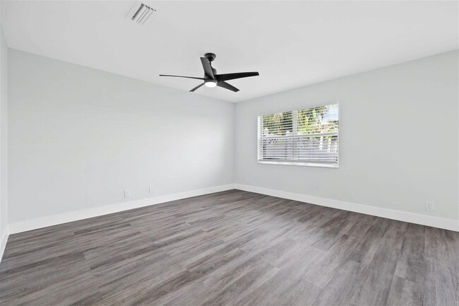 Building Photo - Blue Fin Drive, West Palm Beach, FL 33411 ...