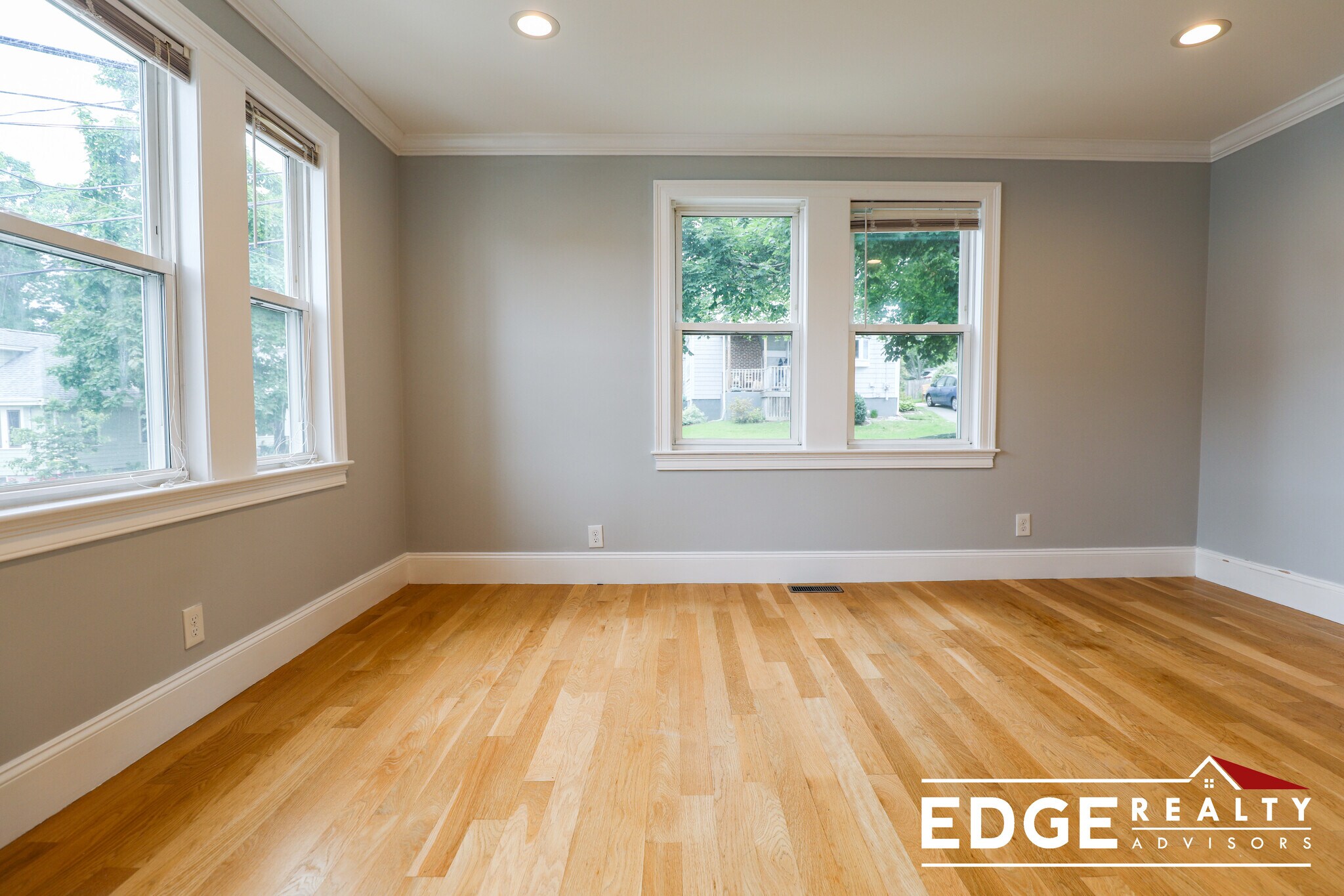 Building Photo - 111 Highland Ave