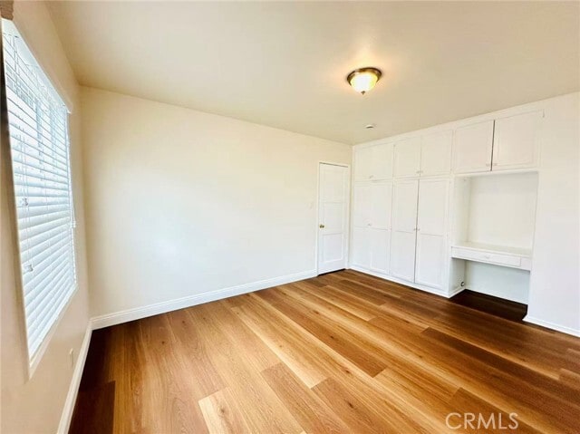 Building Photo - 400 E Fernfield Dr