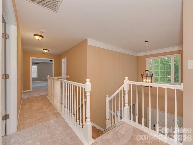 Building Photo - 5607 Fulton Ridge Dr