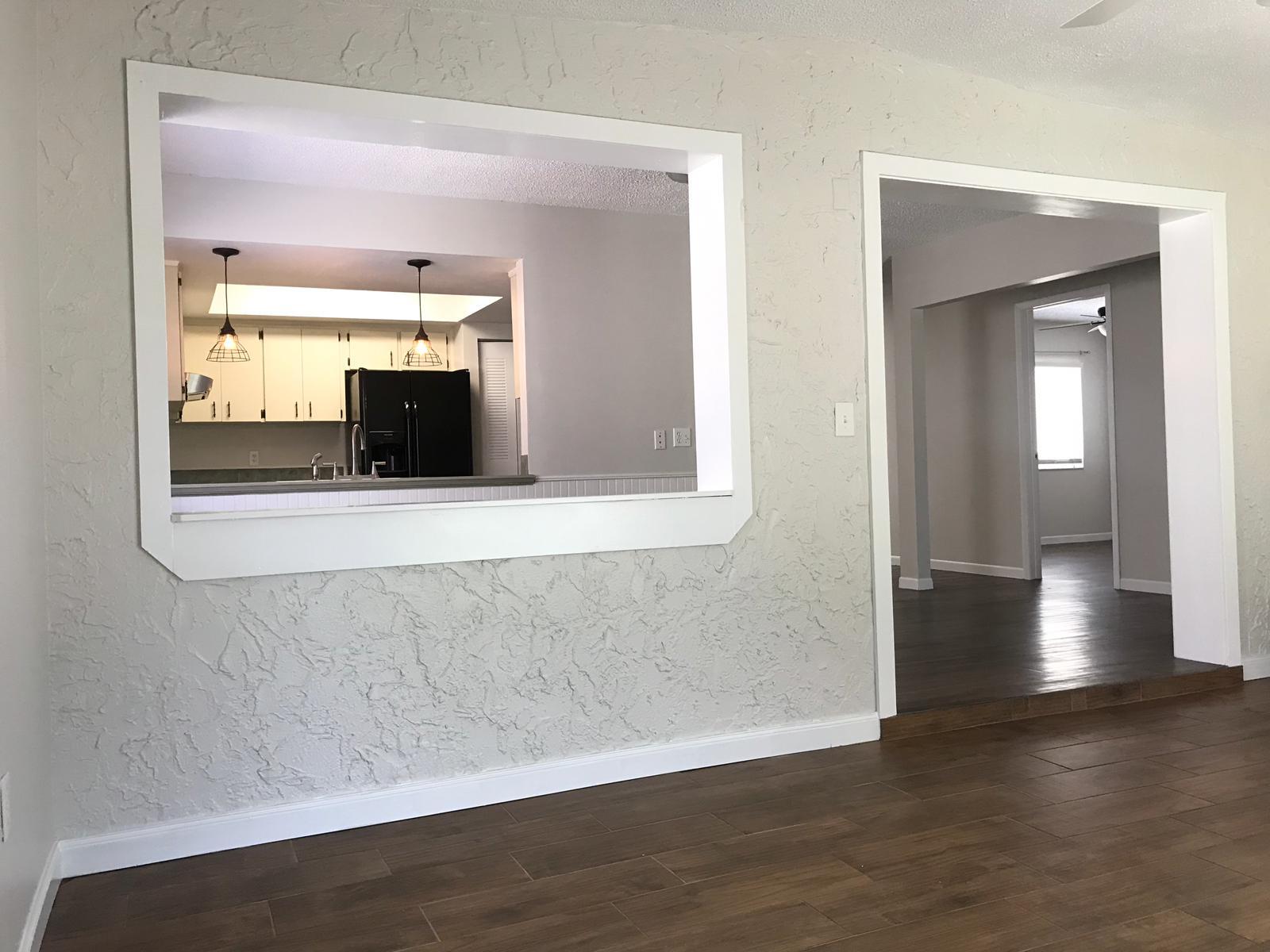 Building Photo - 433 San Jose Dr