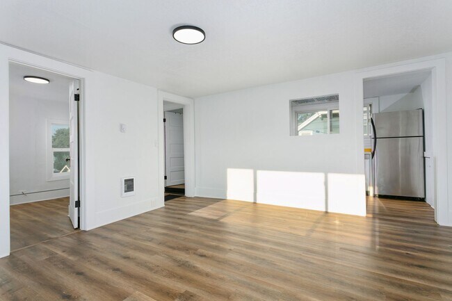 Building Photo - 2711 N 8th St