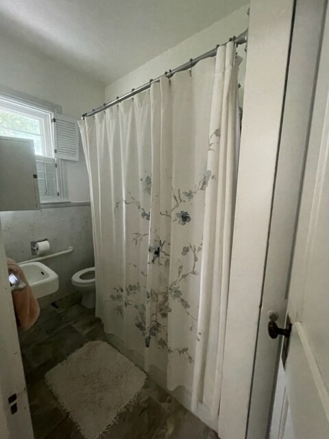 Bathroom - 203 Main St