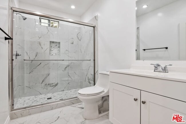 Building Photo - 2151 Glendon Ave