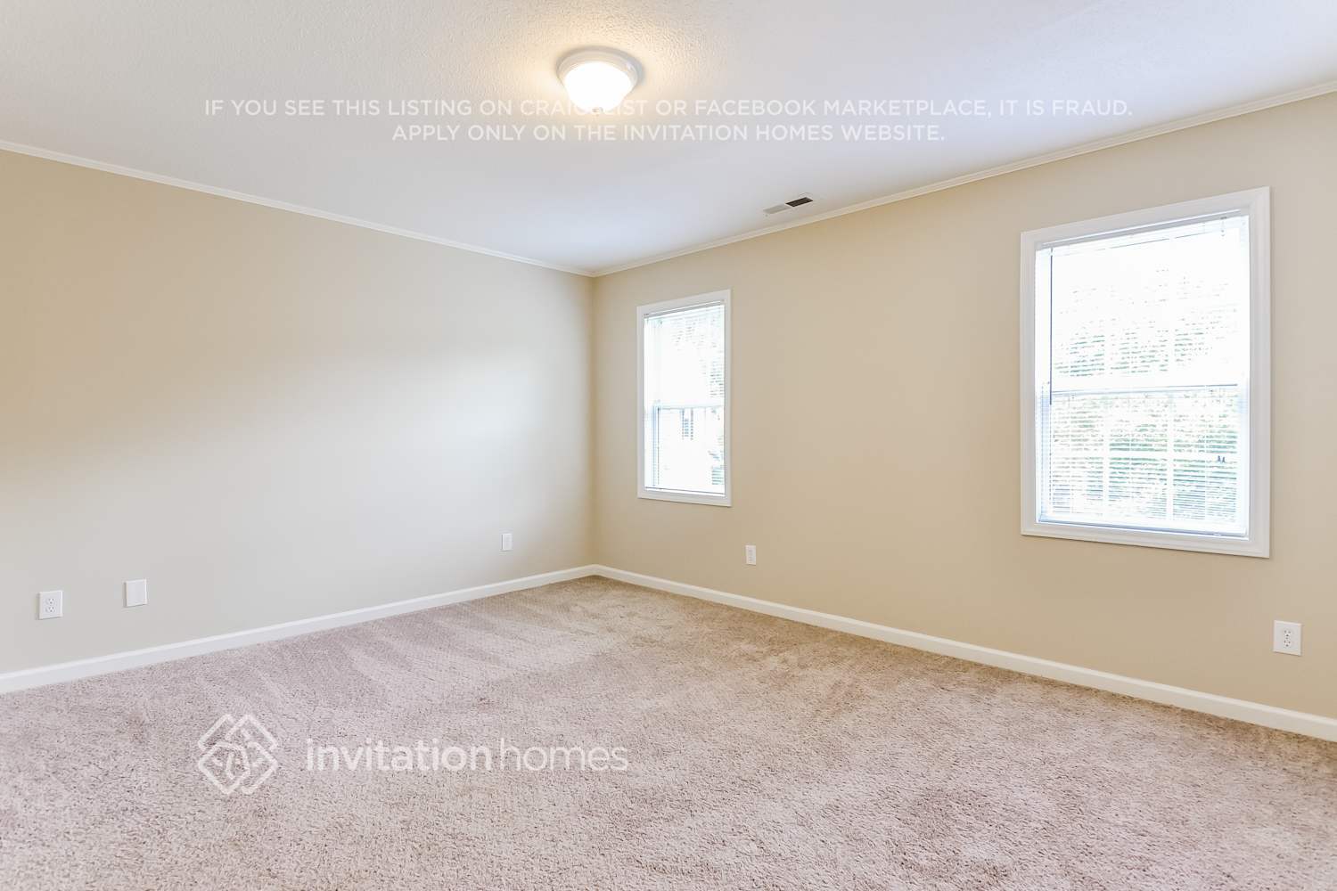 Building Photo - 113 Brampton Cir