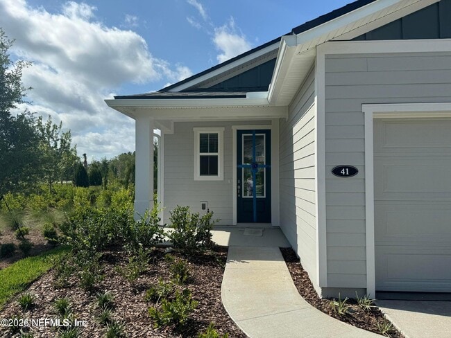 Building Photo - 41 Spruce Hl Pt