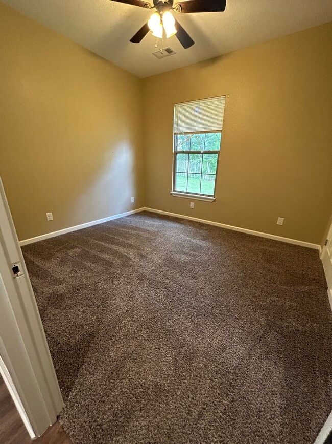 Building Photo - 5302 Summit St