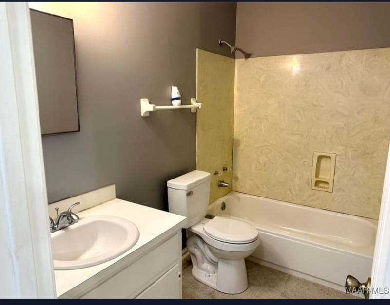 Building Photo - 1249 Seth Johnson Dr