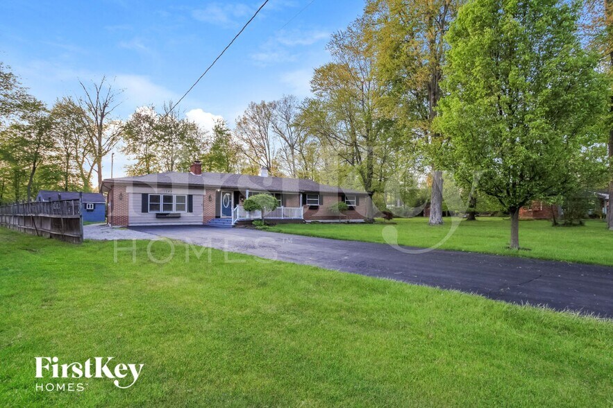 Building Photo - 1244 Day Cir E