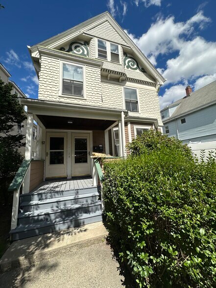 Building Photo - 55 Rindge Ave