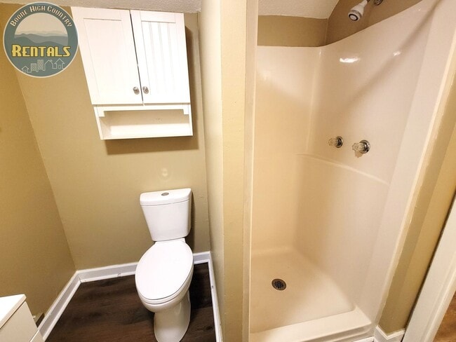 Building Photo - 1489 Brown's Chapel Rd