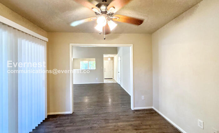 Building Photo - 1018 Valley Ranch Dr