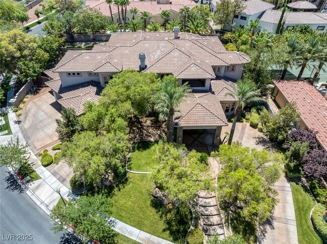 Building Photo - 1545 Villa Rica Dr