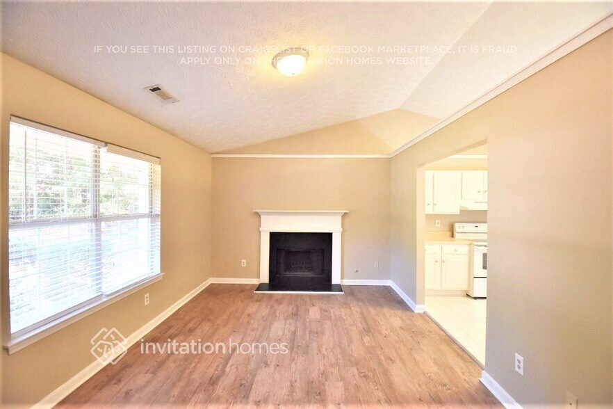 Building Photo - 112 Old Hickory Point