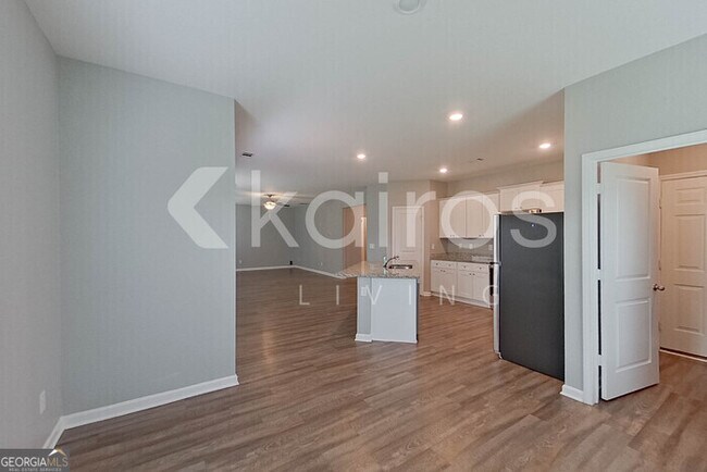 Building Photo - 6008 Argyle Loop