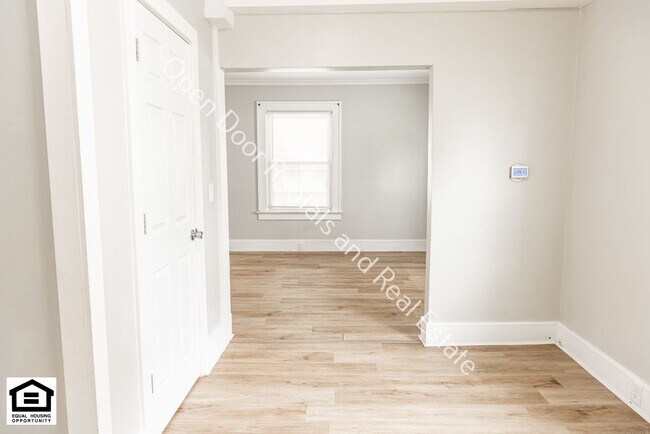 Building Photo - 3 bedroom house now ready!