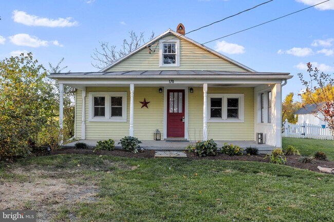 Building Photo - 178 Stephenson Rd