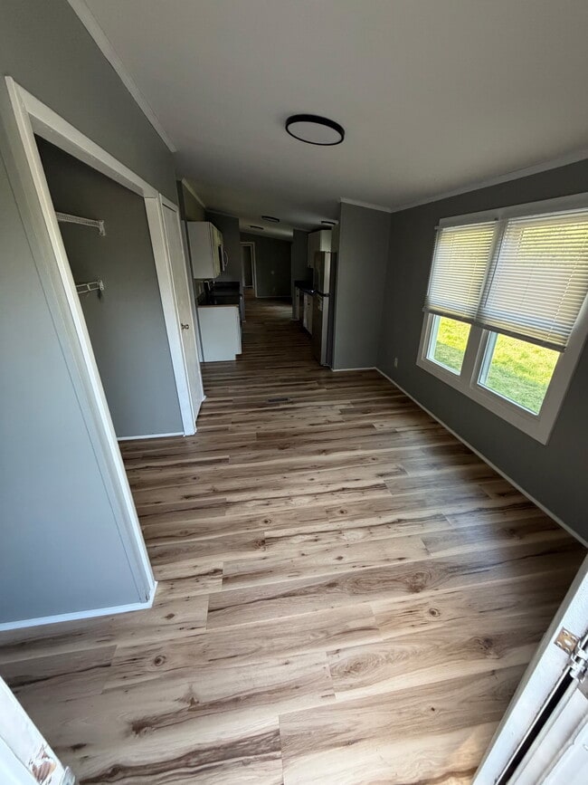 Building Photo - 214 Magnolia Way