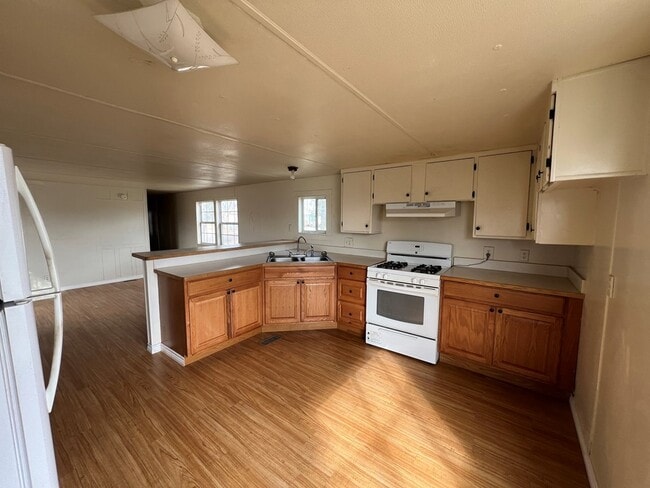 Building Photo - 1407 N 8th St