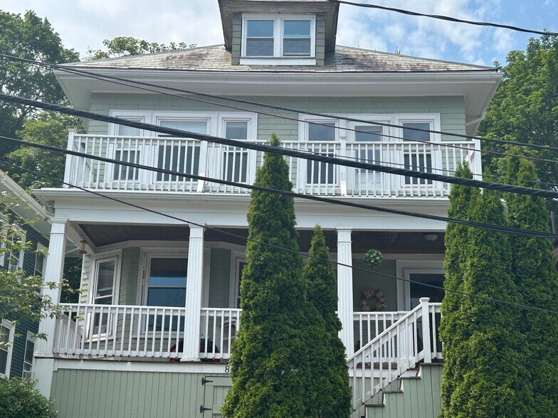 Primary Photo - 84 Brayton Rd