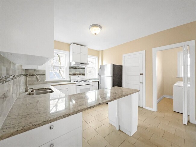 Primary Photo - 24 Montvale St