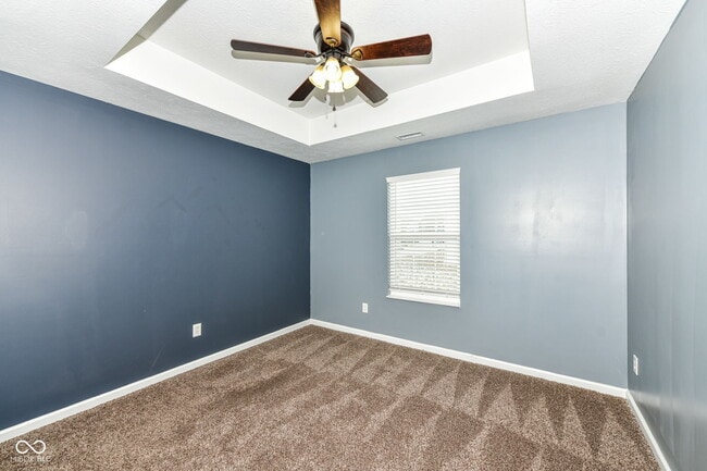 Building Photo - 5825 Sheffield Ln