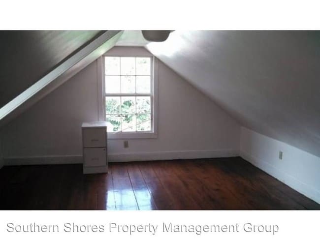 Building Photo - 91 Anson St