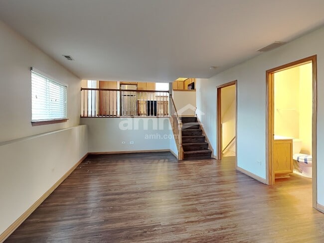 Building Photo - 1910 Prairie Ridge Dr