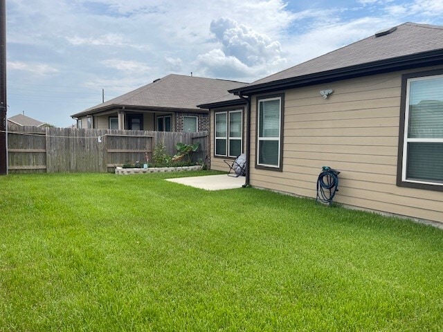 Building Photo - 7219 Escondido Dr