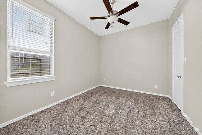 Building Photo - 29627 Mahogany View Ln