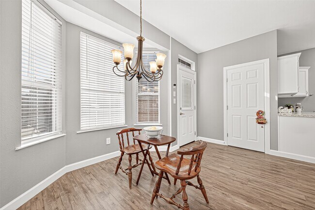 Building Photo - 14015 Wheatbridge Dr