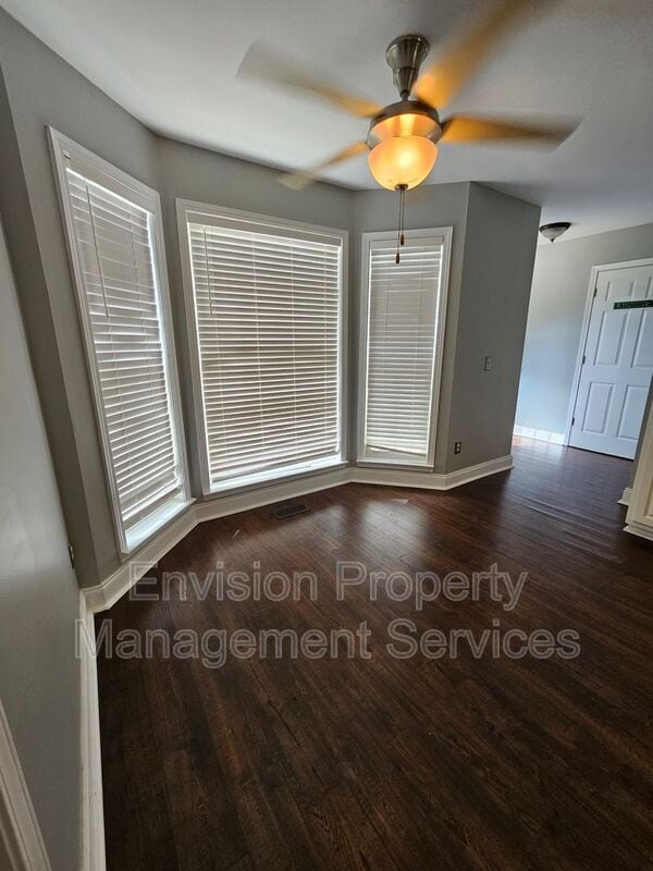 Building Photo - 164 Cliett Rd