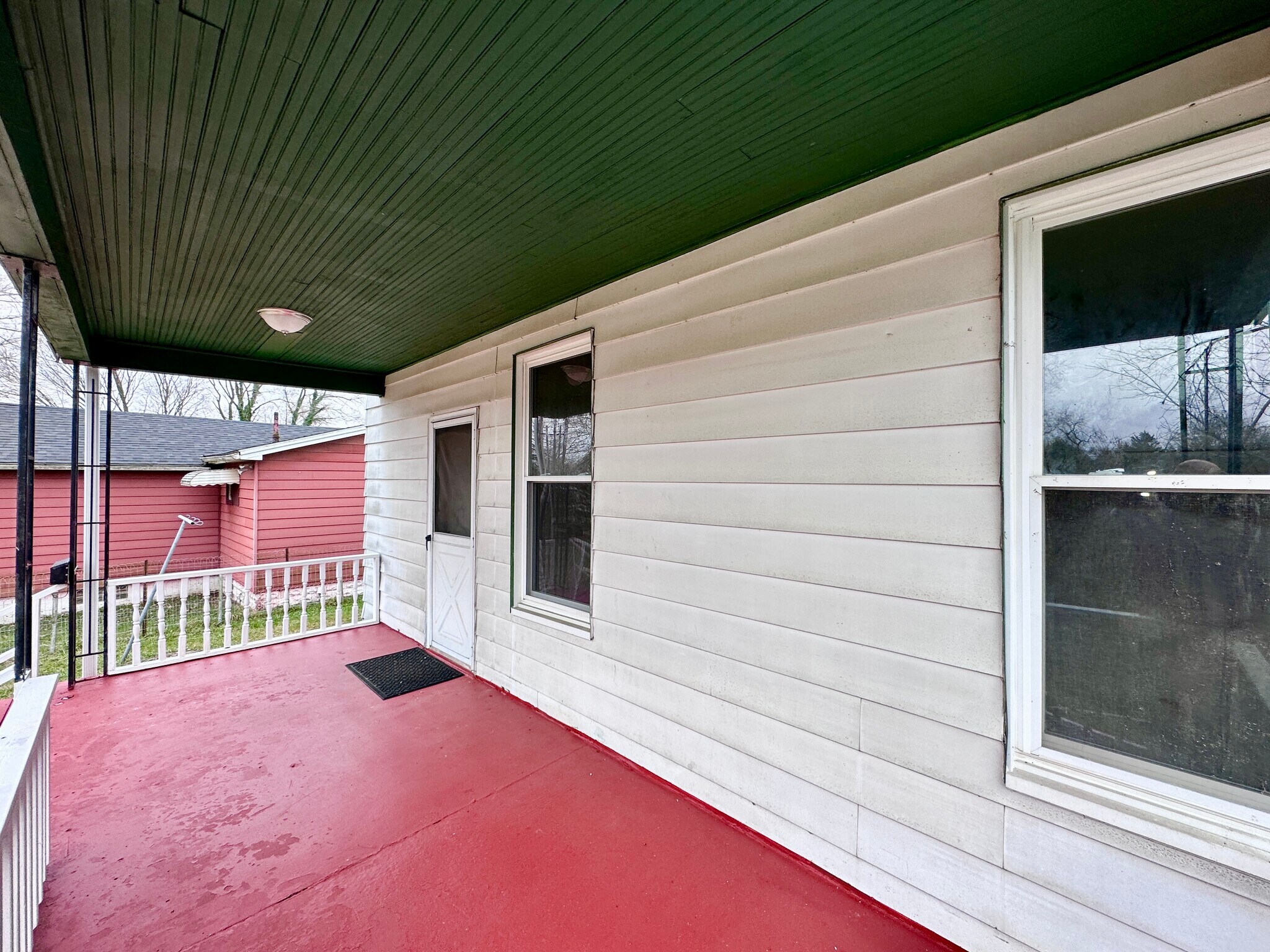 Building Photo - 610 Fairview Ave