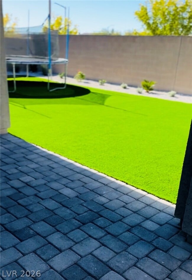 Building Photo - 7447 Ardenno St