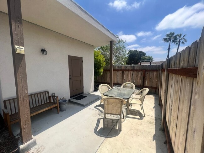 Building Photo - Newer built detached ADU in FLETCHER HILLS...