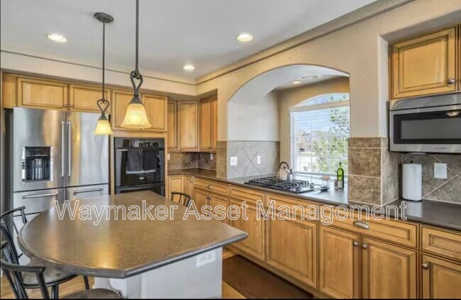 Building Photo - 10904 Cascading Spring Cir