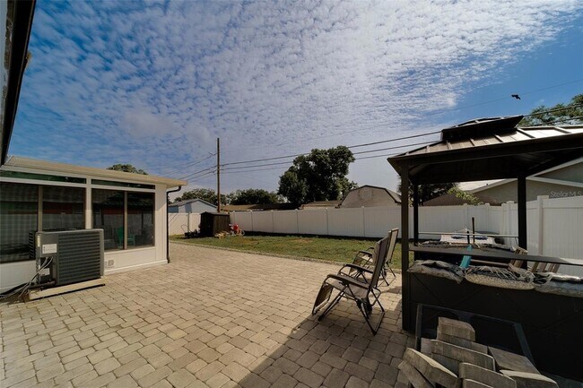 Building Photo - 7849 86th Way N