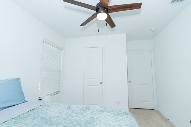Building Photo - 2809 Watchpoint Rd