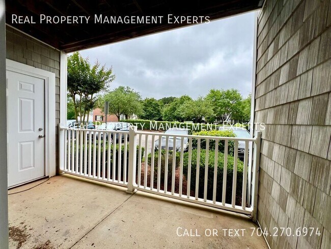 Building Photo - 18711 Ruffner Dr